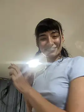 Alynn Bri  online show from 03/23/26, 02:04