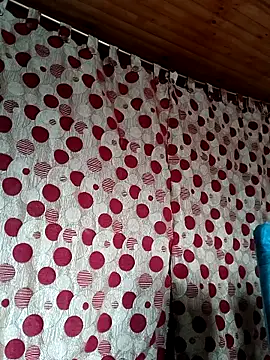 Snapshot of _sol19 chatting on 12/15/25, 10:03 sol19 online show from 12/15/25, 10:03