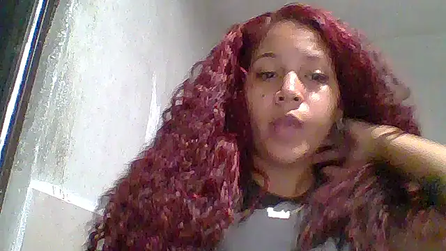 Snapshot of Daila_Lucia chatting on 11/24/25, 12:21 Daila Lucia online show from 11/24/25, 12:21