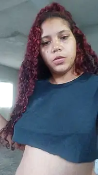 Snapshot of Daila_Lucia chatting on 12/19/25, 01:29 Daila Lucia online show from 12/19/25, 01:29