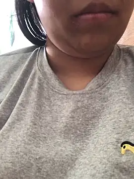 Snapshot of Dolly282 chatting on 02/06/26, 02:49 Dolly282 online show from 02/06/26, 02:49