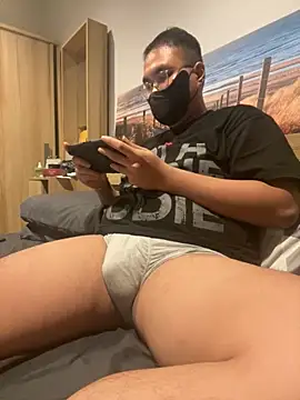 kristan   online show from 11/02/25, 07:11