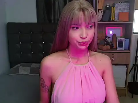 Snapshot of YourAsian_Cummer chatting on 04/01/26, 01:17 YourAsian Cummer online show from 04/01/26, 01:17