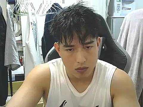 hunterXhan online show from 09/22/25, 01:13