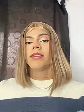 Flora Minx online show from 01/15/26, 12:10