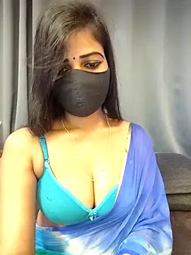 Misss-julli online show from 02/17/26, 07:05