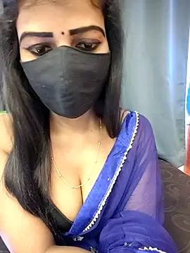 Misss-julli online show from 03/19/26, 08:40
