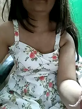 Snapshot of Vaani_Actress chatting on 04/25/26, 02:14 Vaani Actress online show from 04/25/26, 02:14