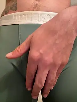 flacoone01 online show from 09/18/25, 11:07