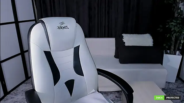 LikaFoxie online show from 12/03/25, 03:25