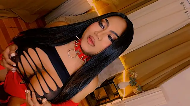 Lilly-lou online show from 05/24/26, 02:11