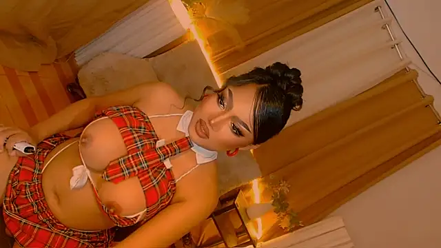 Lilly-lou online show from 05/28/26, 01:19