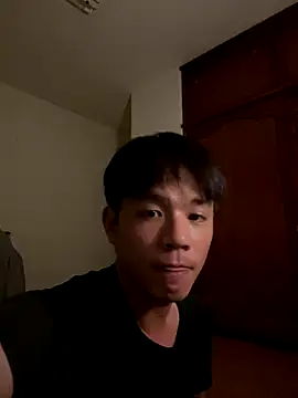 Snapshot of Foxfoxfox4 chatting on 11/11/25, 04:07 Foxfoxfox4 online show from 11/11/25, 04:07