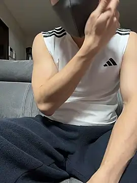 Snapshot of _K_K chatting on 03/19/26, 03:05 K K online show from 03/19/26, 03:05