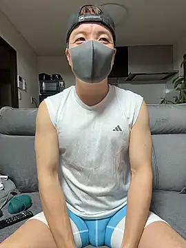 Snapshot of _K_K chatting on 03/25/26, 12:11 K K online show from 03/25/26, 12:11