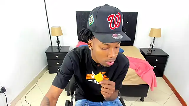 maikol monstercock online show from 09/30/25, 03:55