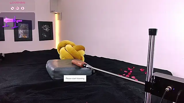 Snapshot of Lena_Darko chatting on 02/13/26, 07:43 Lena Darko online show from 02/13/26, 07:43