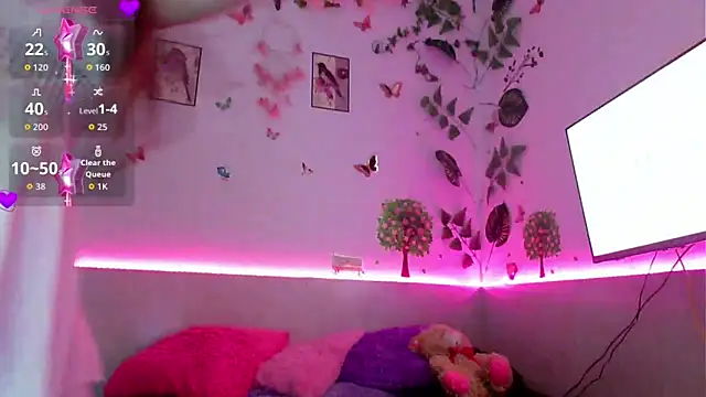 Snapshot of emily_cooper_t chatting on 10/23/25, 08:07 emily cooper t online show from 10/23/25, 08:07