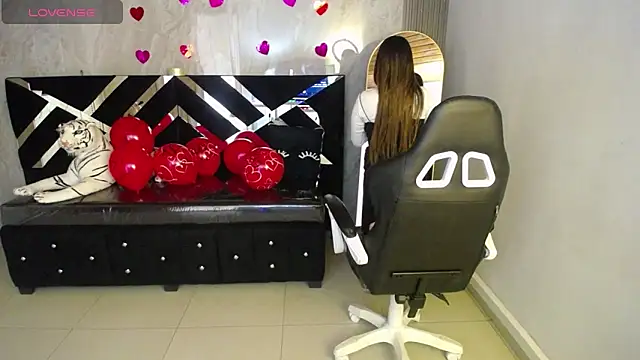 emily cooper t online show from 02/14/26, 07:54