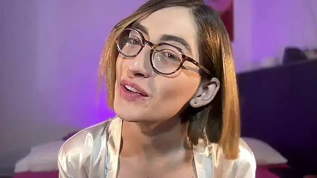 rousseblossom online show from 10/10/25, 01:26