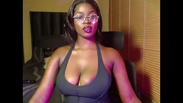 Snapshot of NawtyLisa chatting on 04/16/26, 10:34 NawtyLisa online show from 04/16/26, 10:34