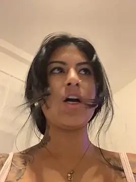 mrskarmaa online show from 12/03/25, 05:00