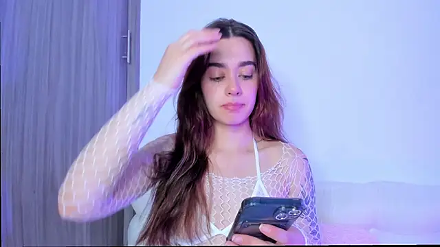 Snapshot of MissLana77 chatting on 02/13/26, 12:17 MissLana77 online show from 02/13/26, 12:17