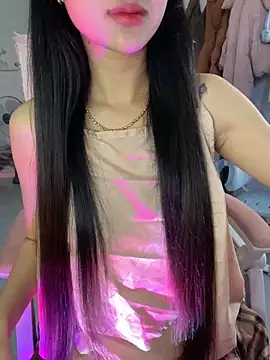 Snapshot of Sexlove_bb chatting on 03/10/26, 12:59 Sexlove bb online show from 03/10/26, 12:59