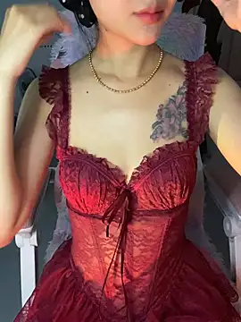 Snapshot of Sexlove_bb chatting on 03/18/26, 01:36 Sexlove bb online show from 03/18/26, 01:36