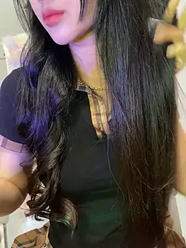 Snapshot of Sexlove_bb chatting on 03/27/26, 12:27 Sexlove bb online show from 03/27/26, 12:27