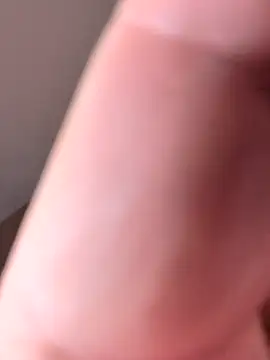 Snapshot of Single_White_Male chatting on 11/29/25, 03:59 Single White Male online show from 11/29/25, 03:59