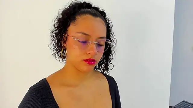 Angellit Afrodita  online show from 10/27/25, 11:36