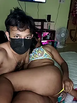 Snapshot of Hot-Sexy-Riya chatting on 09/17/25, 05:47 Hot-Sexy-Riya online show from 09/17/25, 05:47