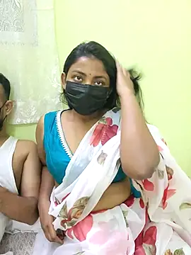 Snapshot of Hot-Sexy-Riya chatting on 10/10/25, 07:13 Hot-Sexy-Riya online show from 10/10/25, 07:13