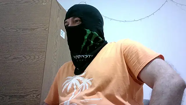 Snapshot of Black_Scorpion91 chatting on 10/23/25, 05:33 Black Scorpion91 online show from 10/23/25, 05:33