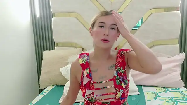 charlotte phaeton online show from 12/05/25, 12:41