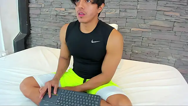 Snapshot of Anker_Colin chatting on 09/19/25, 03:30 Anker Colin online show from 09/19/25, 03:30