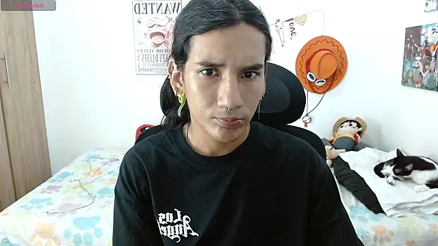 Max0n  online show from 11/08/25, 01:50