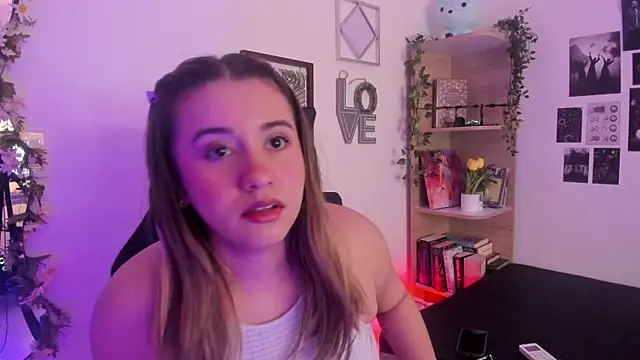 Lana Herondale online show from 09/11/25, 05:24