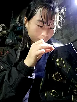 Sunyinn online show from 11/18/25, 06:18