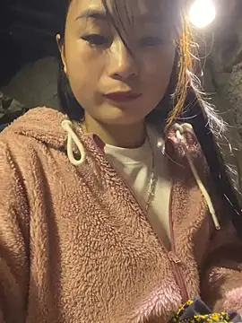 Snapshot of Sunyinn chatting on 02/01/26, 03:16 Sunyinn online show from 02/01/26, 03:16