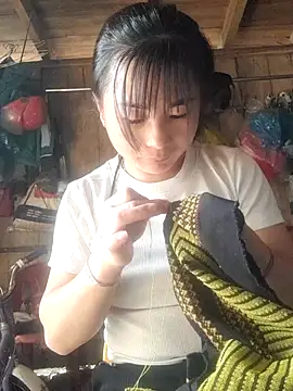 Snapshot of Sunyinn chatting on 03/02/26, 07:48 Sunyinn online show from 03/02/26, 07:48