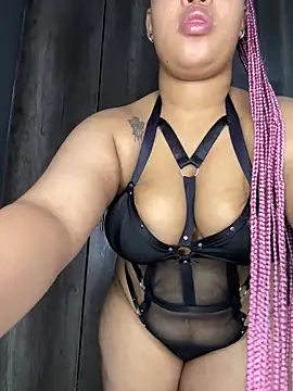 Thick Ass Barbiie online show from 12/22/25, 09:06