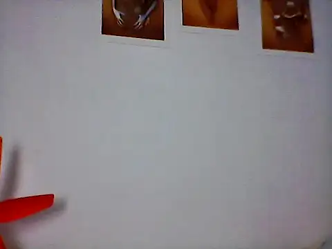 Snapshot of nhayasquirt chatting on 10/07/25, 10:07 nhayasquirt online show from 10/07/25, 10:07