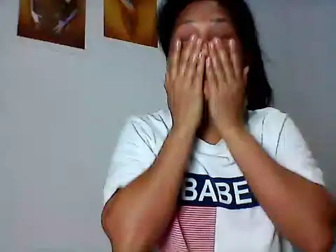 Snapshot of nhayasquirt chatting on 10/08/25, 10:29 nhayasquirt online show from 10/08/25, 10:29