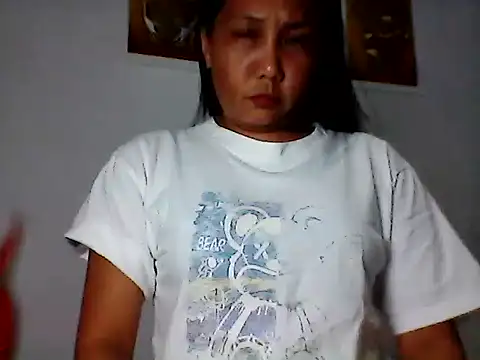 Snapshot of nhayasquirt chatting on 11/25/25, 09:20 nhayasquirt online show from 11/25/25, 09:20