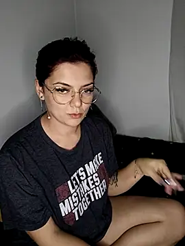 LadyNora online show from 04/03/26, 08:07