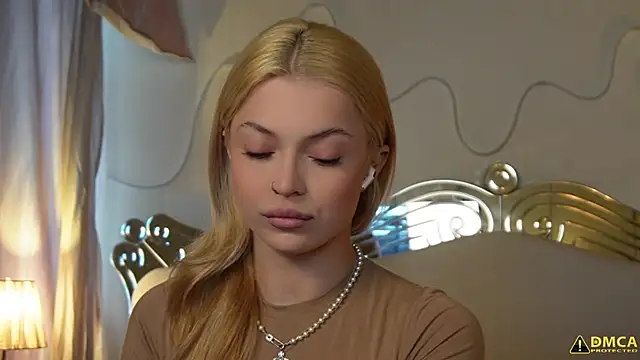 Snapshot of kellypeachcake chatting on 10/24/25, 05:37 kellypeachcake online show from 10/24/25, 05:37