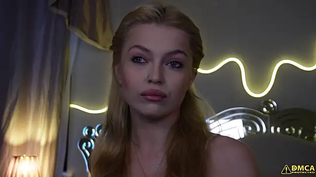 Snapshot of kellypeachcake chatting on 11/11/25, 05:29 kellypeachcake online show from 11/11/25, 05:29