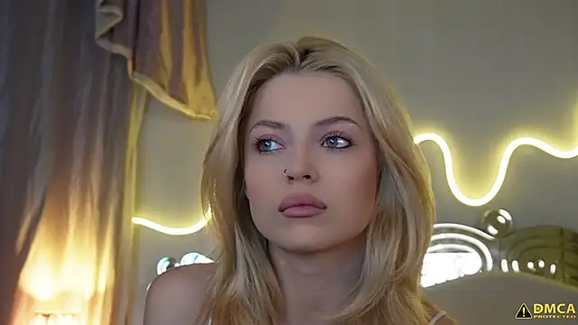 Snapshot of kellypeachcake chatting on 11/17/25, 05:13 kellypeachcake online show from 11/17/25, 05:13